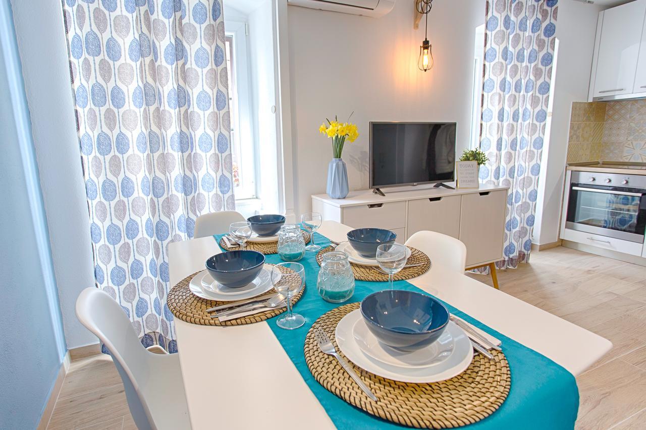 Apartment Karmen Split Bagian luar foto