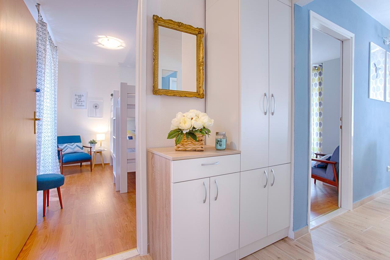 Apartment Karmen Split Bagian luar foto